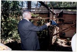 Dr. Lech Gardock visita o Parque das Aves em Foz do Iguaçu