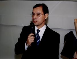 Dr. Artur César de Souza